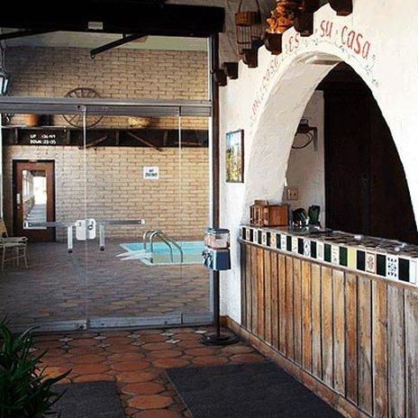 בייקר סיטי Eldorado Inn מראה פנימי תמונה