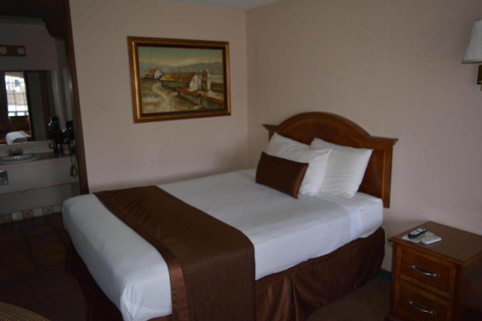 בייקר סיטי Eldorado Inn מראה חיצוני תמונה